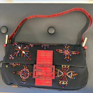 Vintage Fendi Baguette Shoulder Bag in Black Neoprene